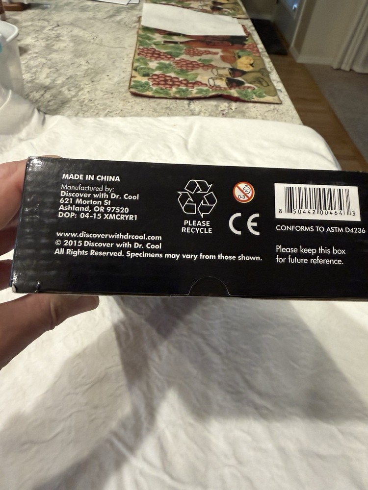 Discover with Dr. Cool Crystal Growing Kit