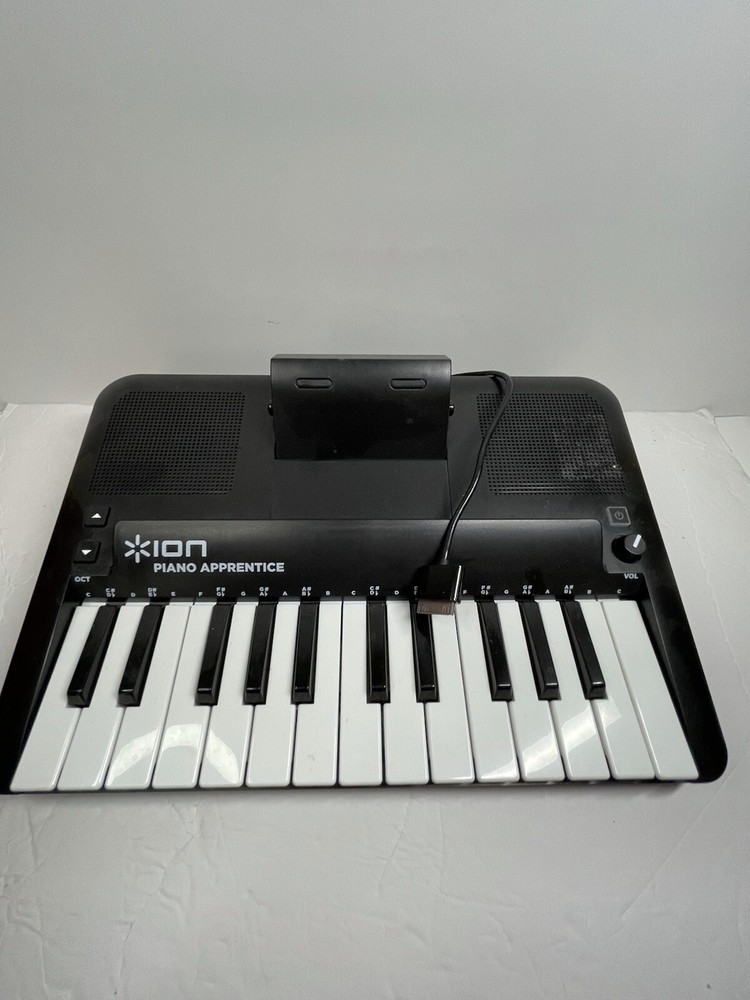 ION Piano Apprentice 25-Note Lighted Keyboard For IPad, IPod And IPhone