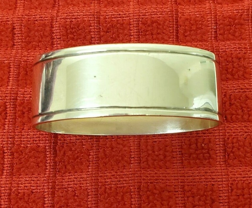 830S Silver Oval Napkin Ring by W&SS   #11111