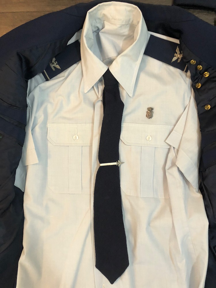 Authentic Attributed USAF Air Force Colonel Uniform, Dental Corps