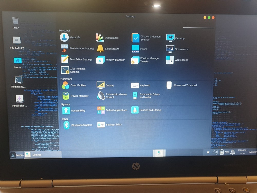 Linux BlackArch Slim 2023.05.01 64-bit Bootable Live and Install USB Flash Drive