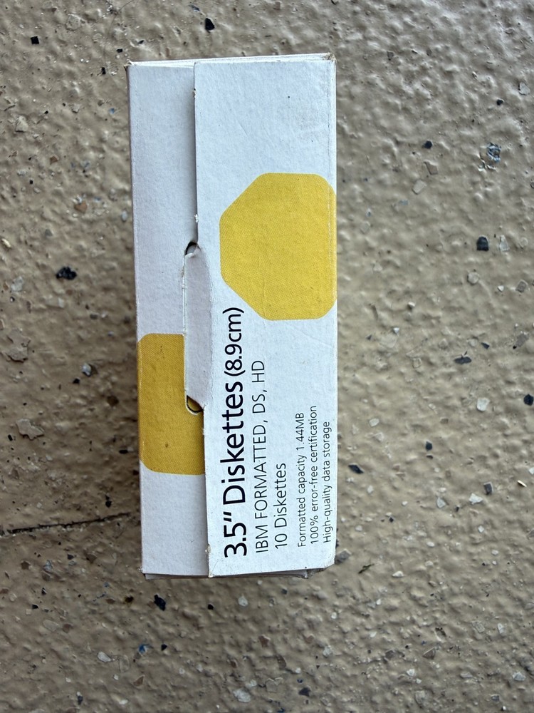 Corporate Express CEB23130 3.5 Floppy Diskettes Disks