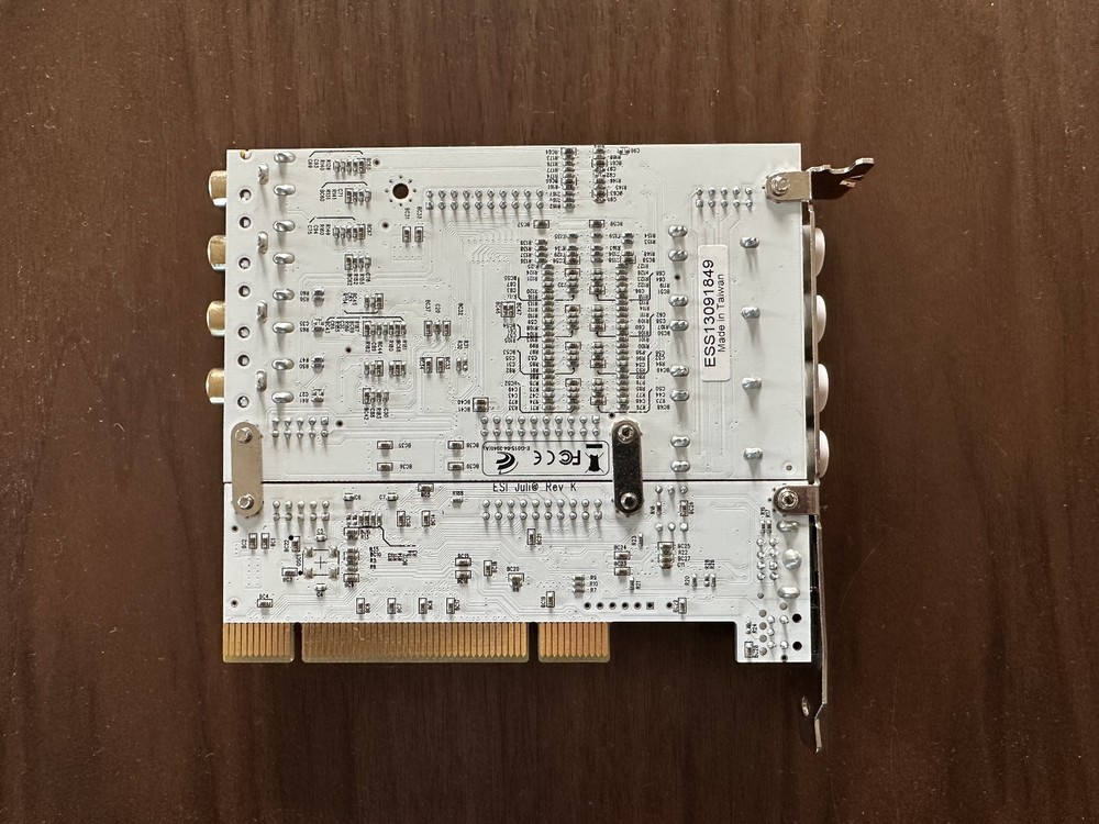 ESI Juli@ 24-bit 192kHz 4x4 Reference Audio Interface with Swappable I/O Socket