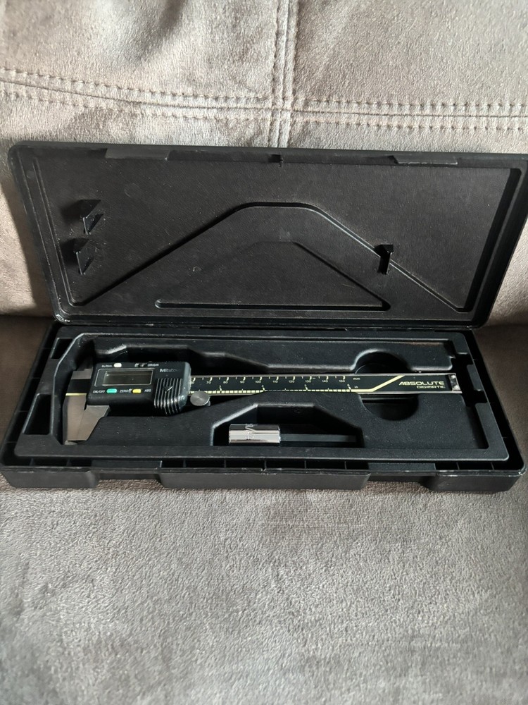 caliper measuring tool mitutoyo