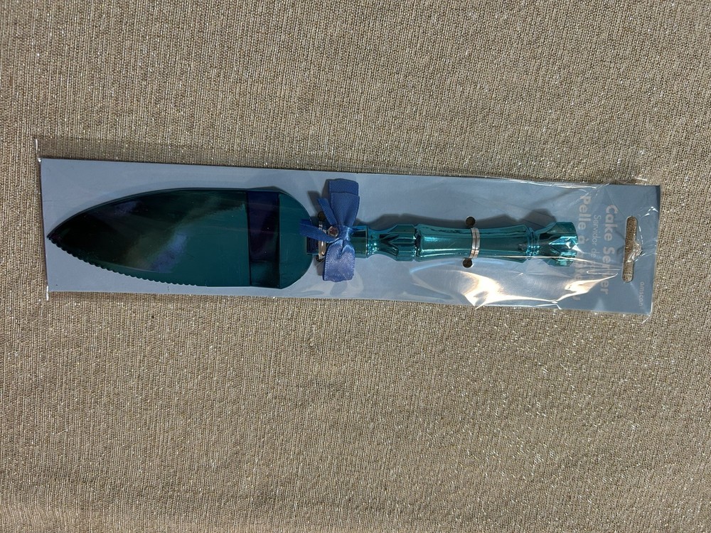 Cake Server Blue Plastic Knife