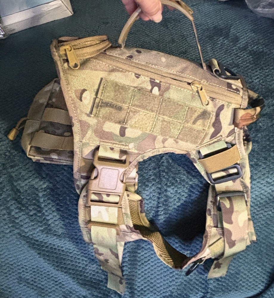 Camouflage Tactical Dog Harness with Adjustable Durable Multiple Pockets