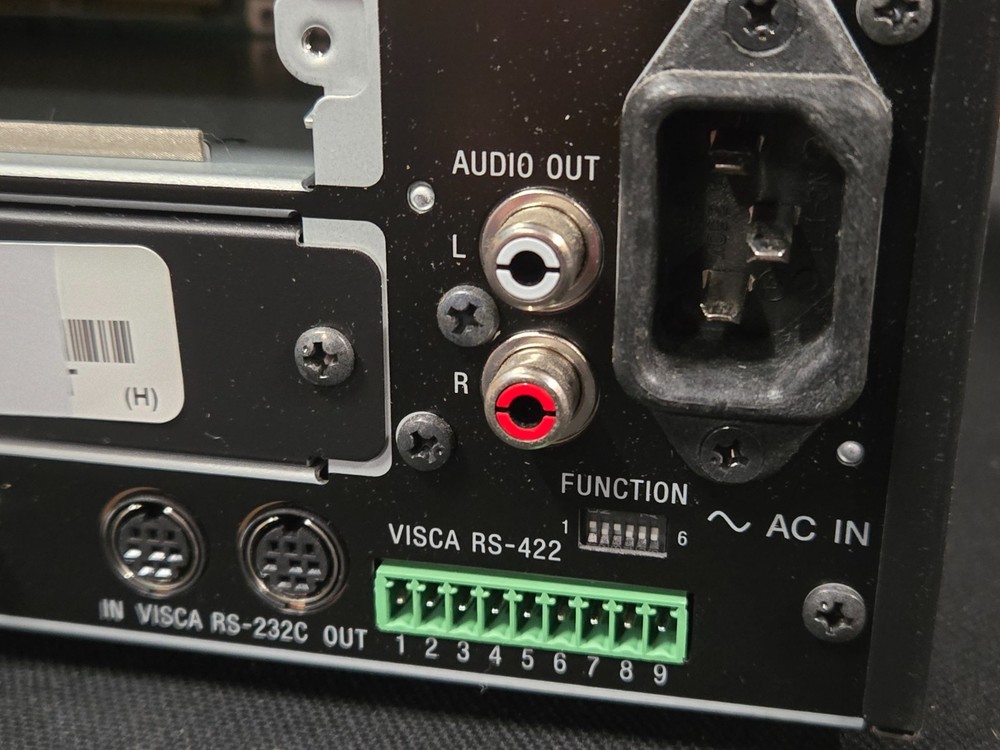Sony BRU-H700 HD Optical Multiplex Unit ~ READ (Flashing Red Light)