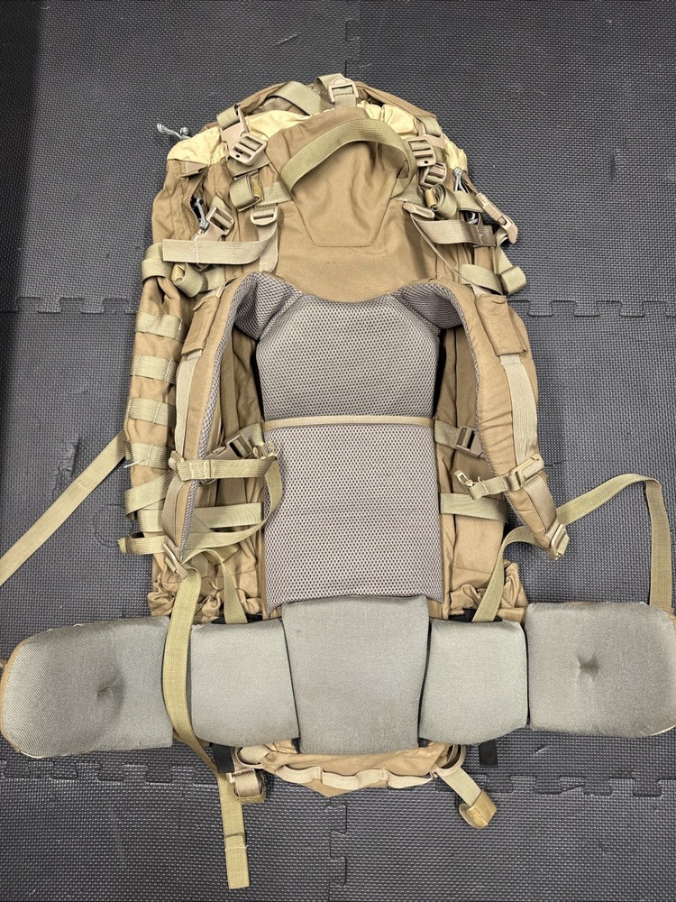 MYSTERY RANCH KODIAK BACKPACK Coyote Brown Medium