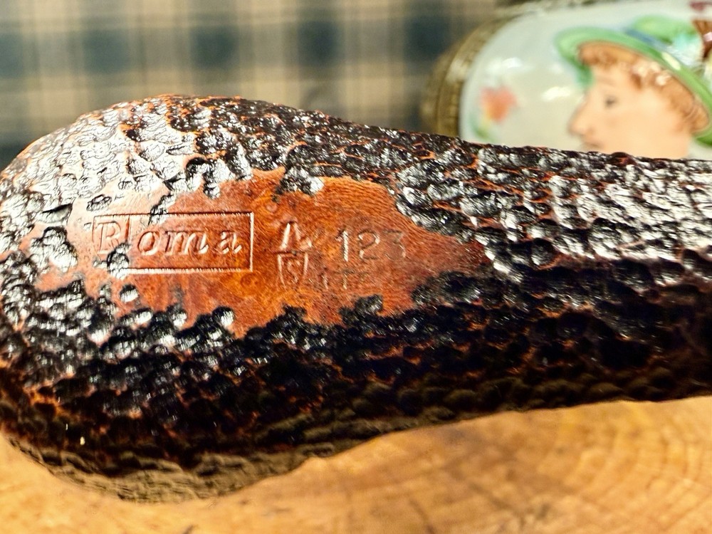 SAVINELLI ROMA 123 Triangular Shank/Semi-bent Pot Nice Blast Estate Pipe