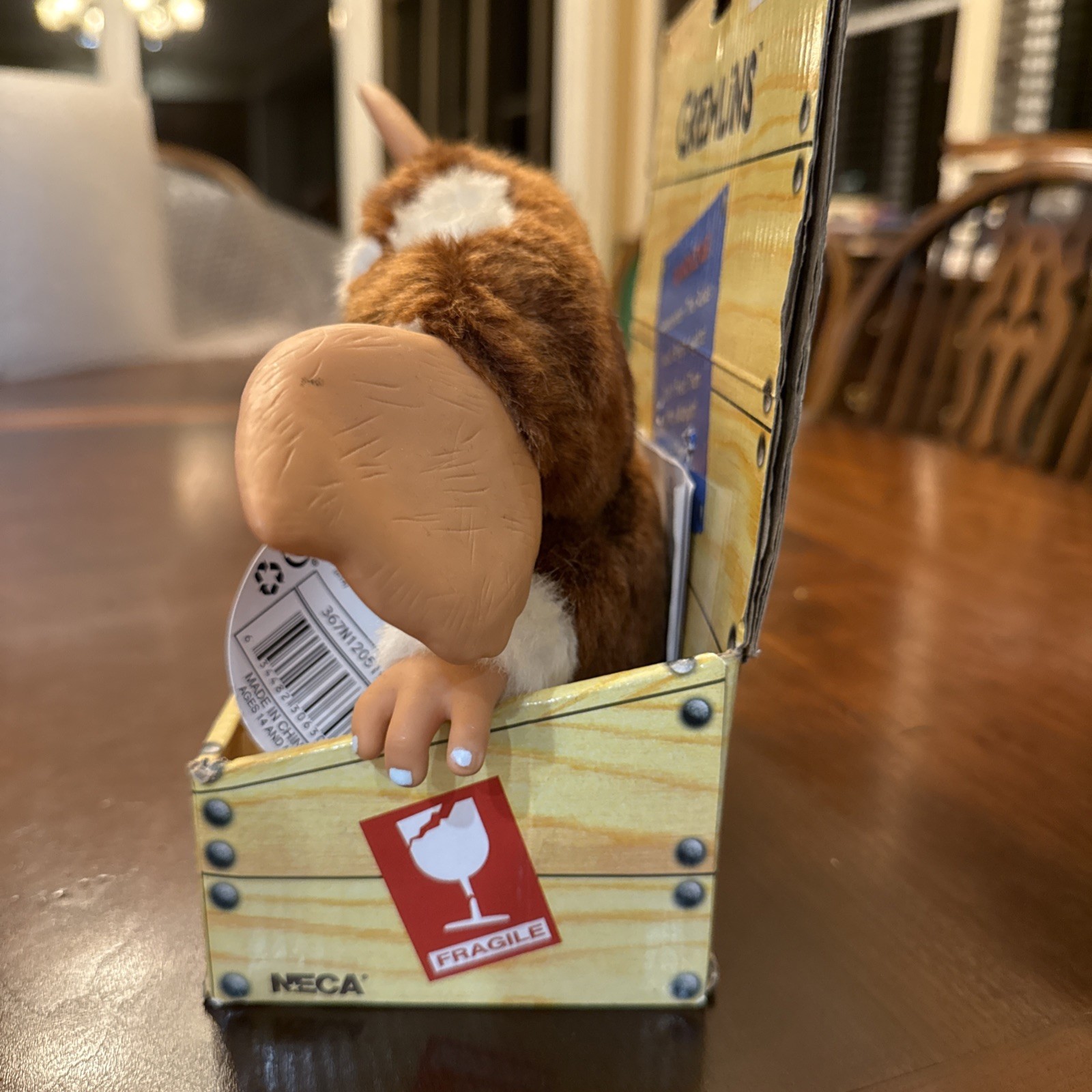 NECA Gremlins Dancing Gizmo Plush Doll With Sound 6"