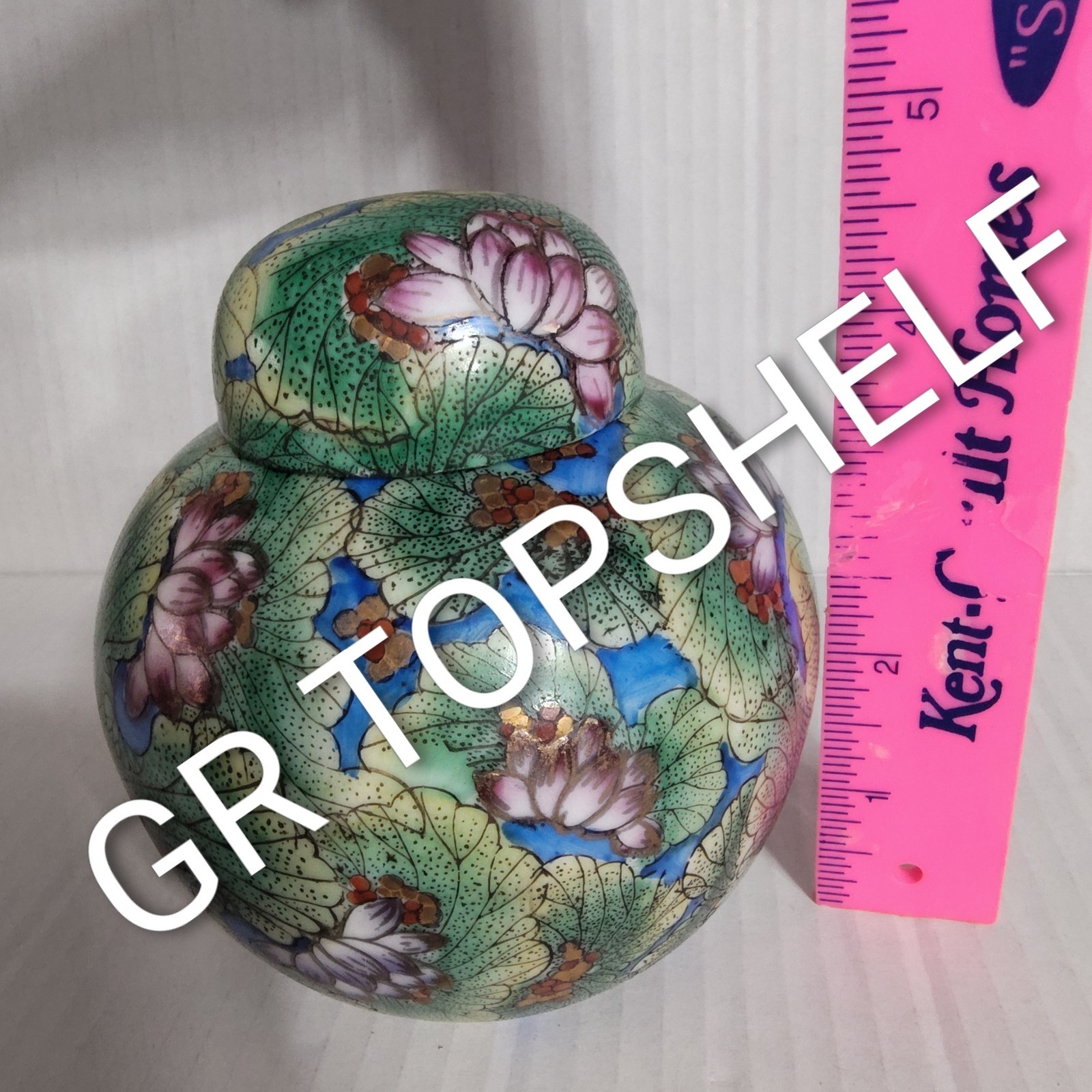 VTG CPC Macau Hand Painted Porcelain Ginger Jar Pink Lotus Floral Lidded 4.5 in