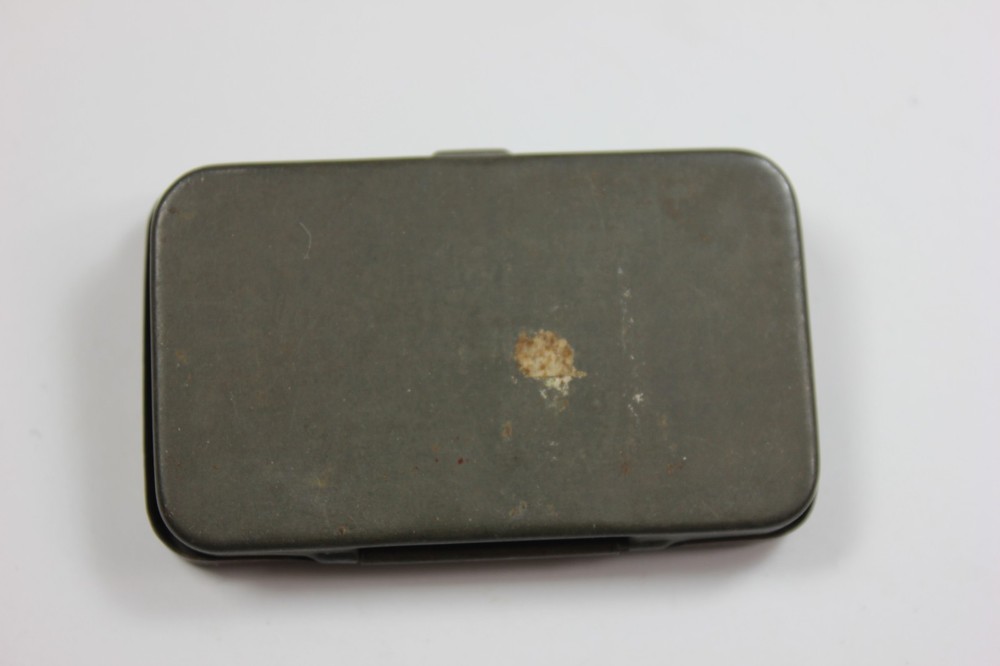 Antique " NAPOLEON " Gramophone Empty Needles TIN - ** Scarce **