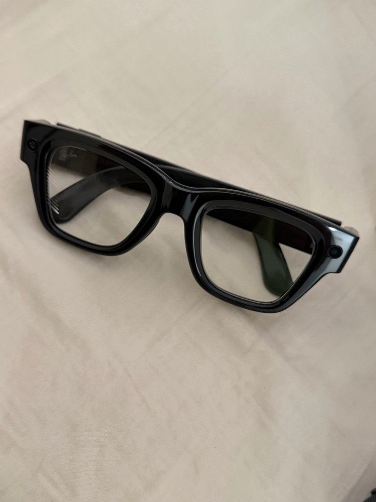 Brand New Meta Rayban Display (Open Box)