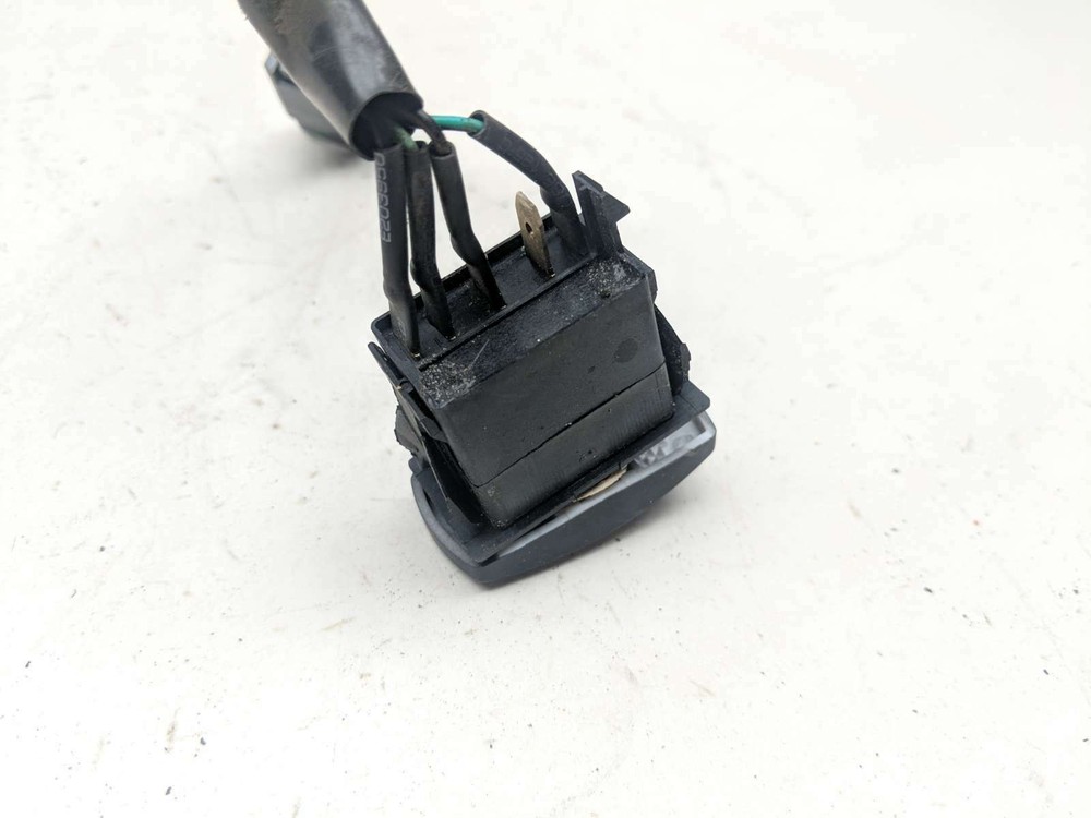 20 CF Moto UForce 1000 Horn Control Button Switch