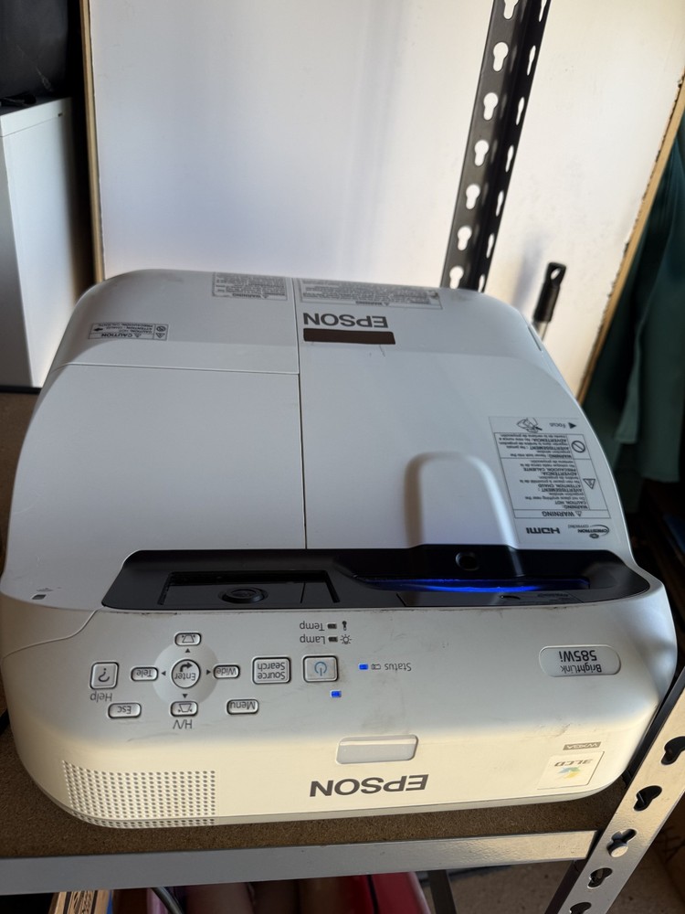 Epson LCD Projector BrightLink 585WI Model H600A