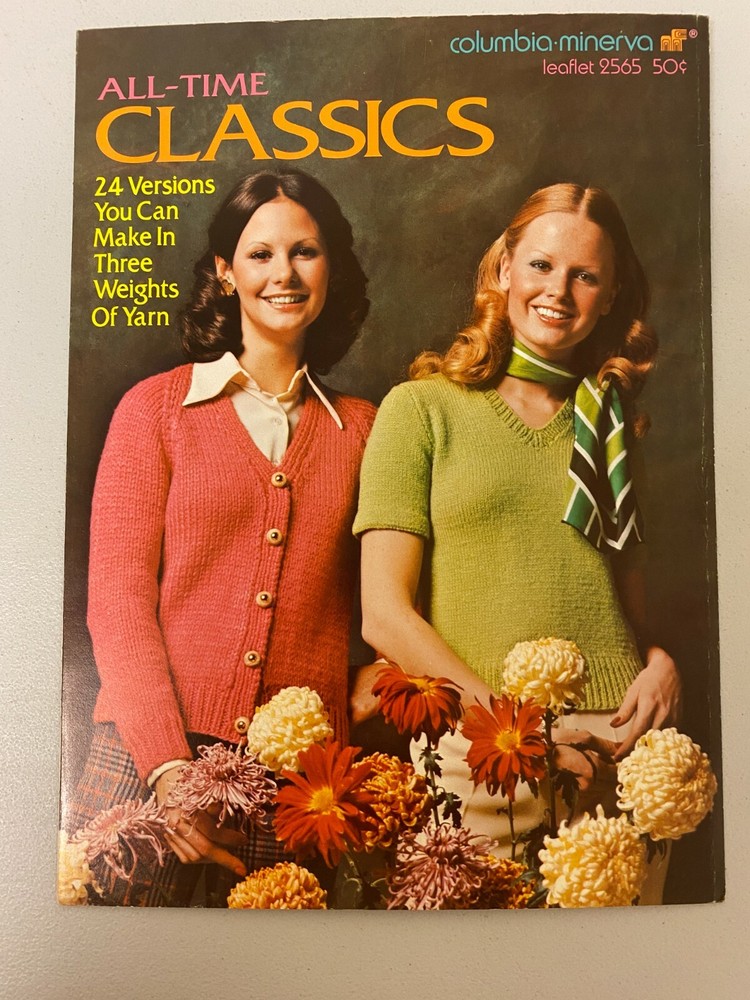 KNITTING COLUMBIA MINERVA LEAFLET 2565 ALL TIME CLASSICS BOOK