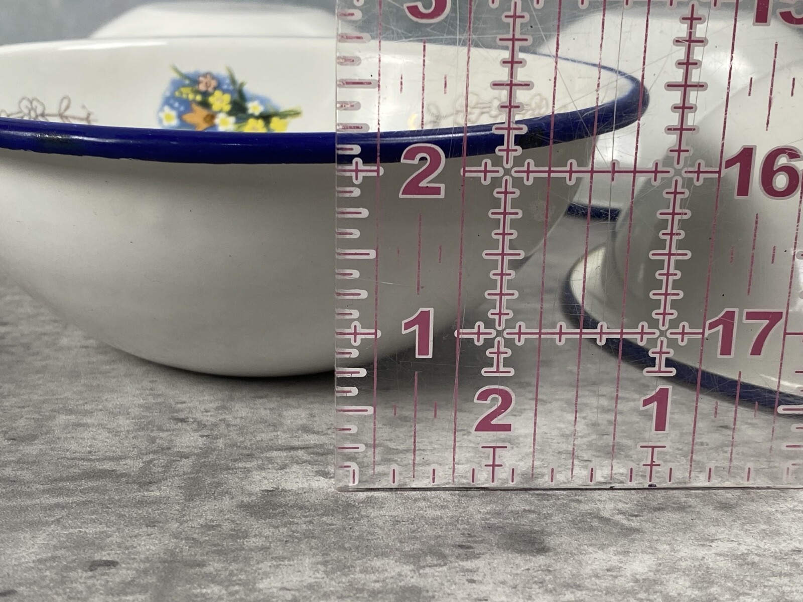 Vintage TrEs Enamelware Floral 6 Bowls Lot Camp Cottage Farmhouse Monterey MEX