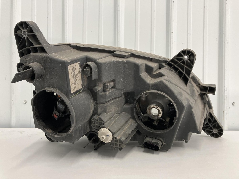 2012-2021 Peterbilt 579 Left/Driver Headlamp - Used