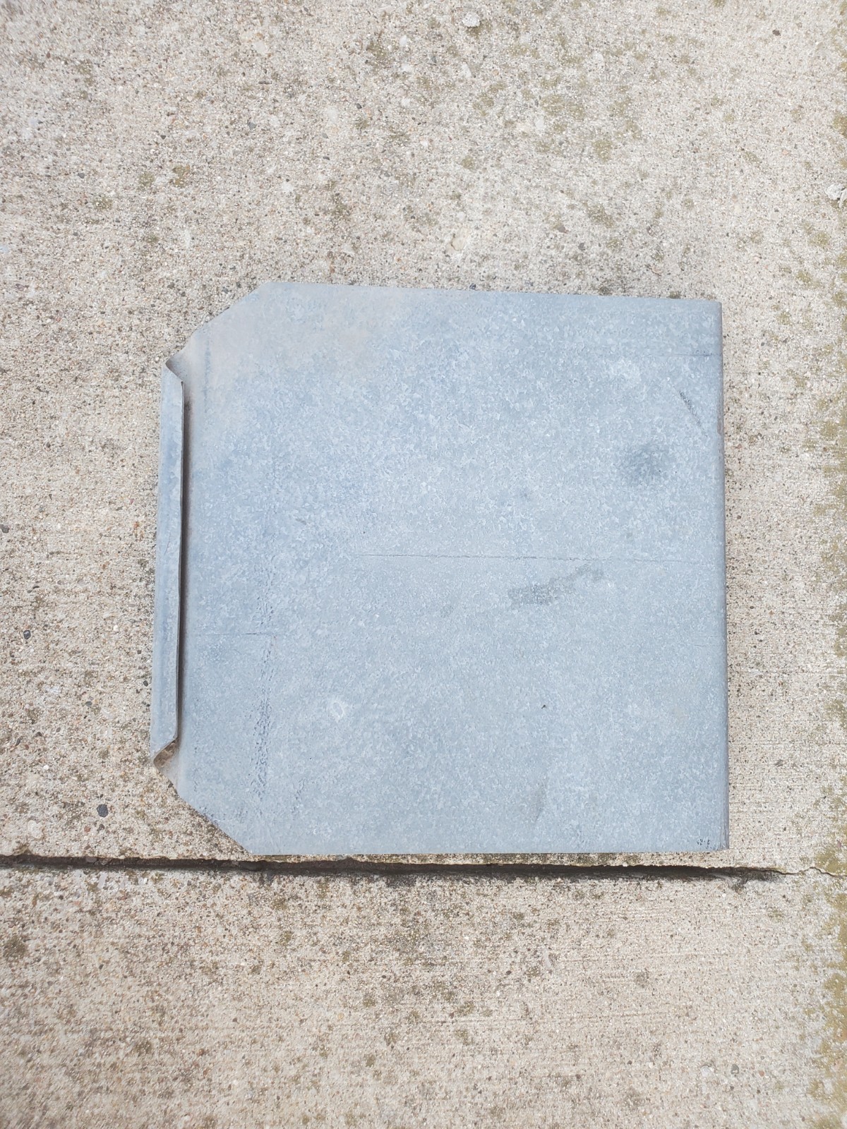 10" Galvanized Metal Smidley Hog Feeder Lid Livestock