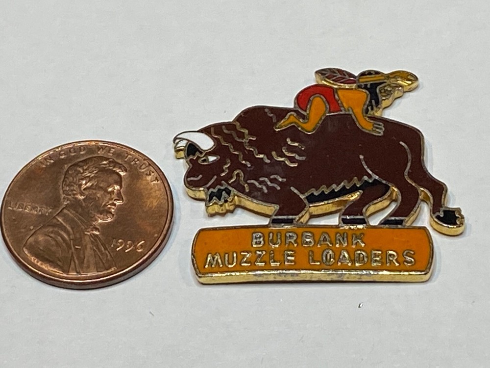 Vintage Lapel Pin Burbank Muzzle Loaders Muzzleloader Indian Scout Buffalo Range
