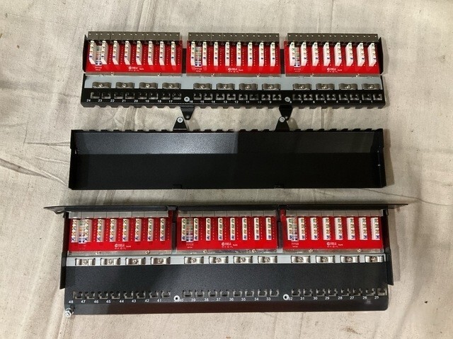 Exelis 168160-1 - 48 Port Patch Panel