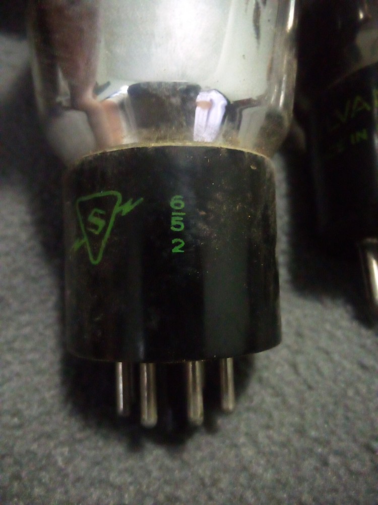 8x Sylvania Replacement Bulbs/Tubes Vintage Untested