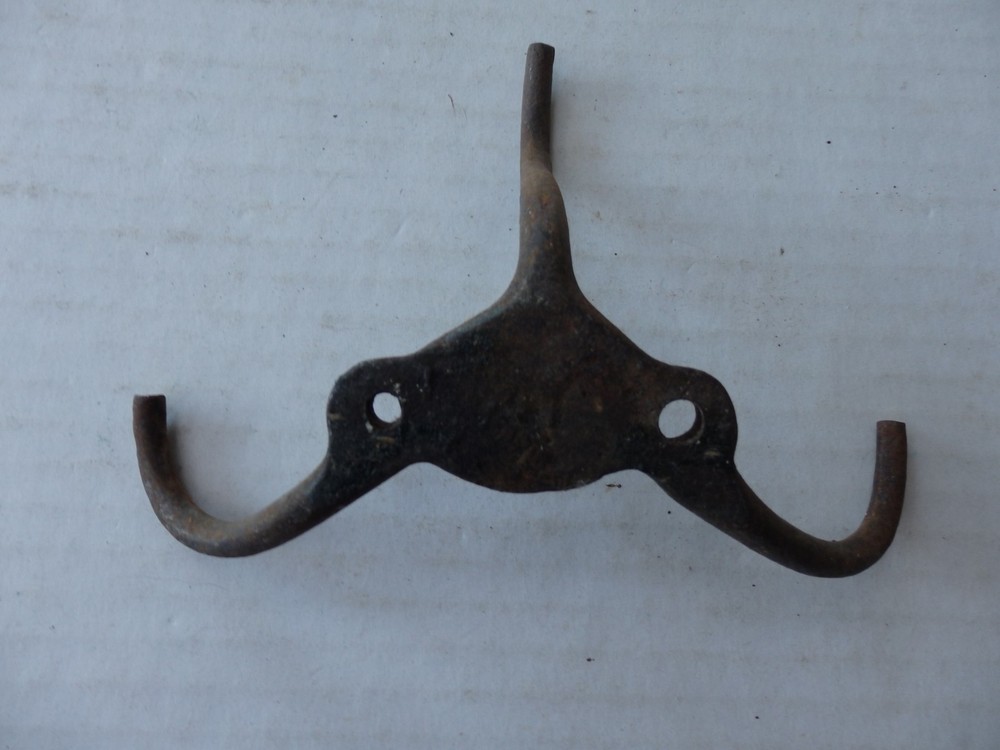 Antique Iron 6" Triple Wall Hook