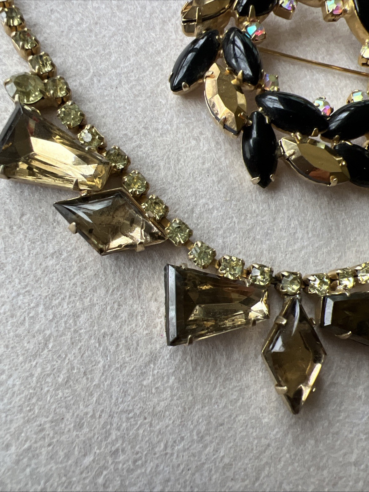 Vintage Rhinestone Jewelry Lot - 4 Pieces - Trembler Brooch - Signed/Unsigned