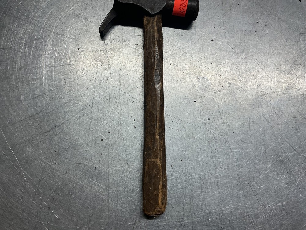 Vintage Hammer w Broken Claw