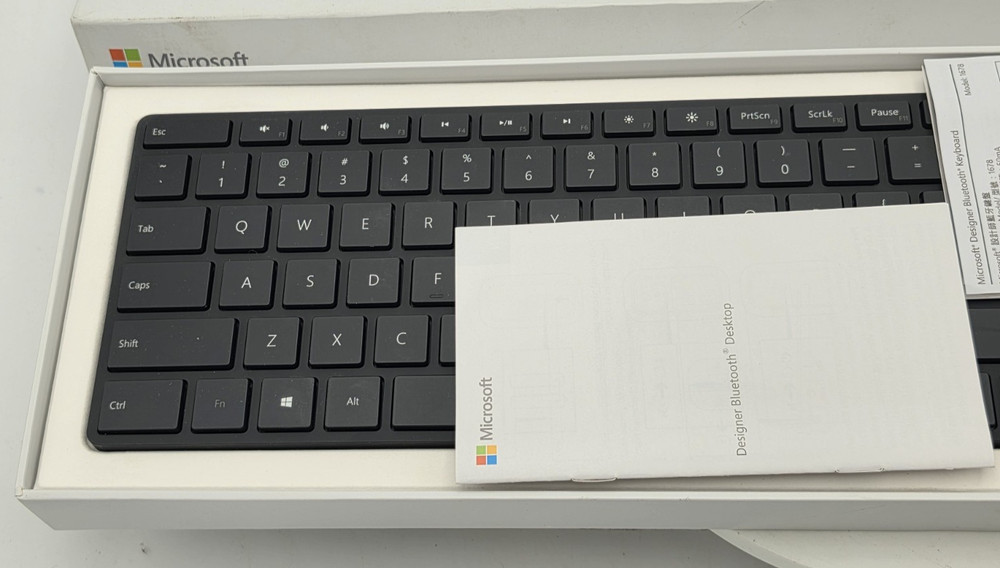Microsoft Designer Bluetooth Desktop Keyboard & Mouse Model:1678/1679 Open Box