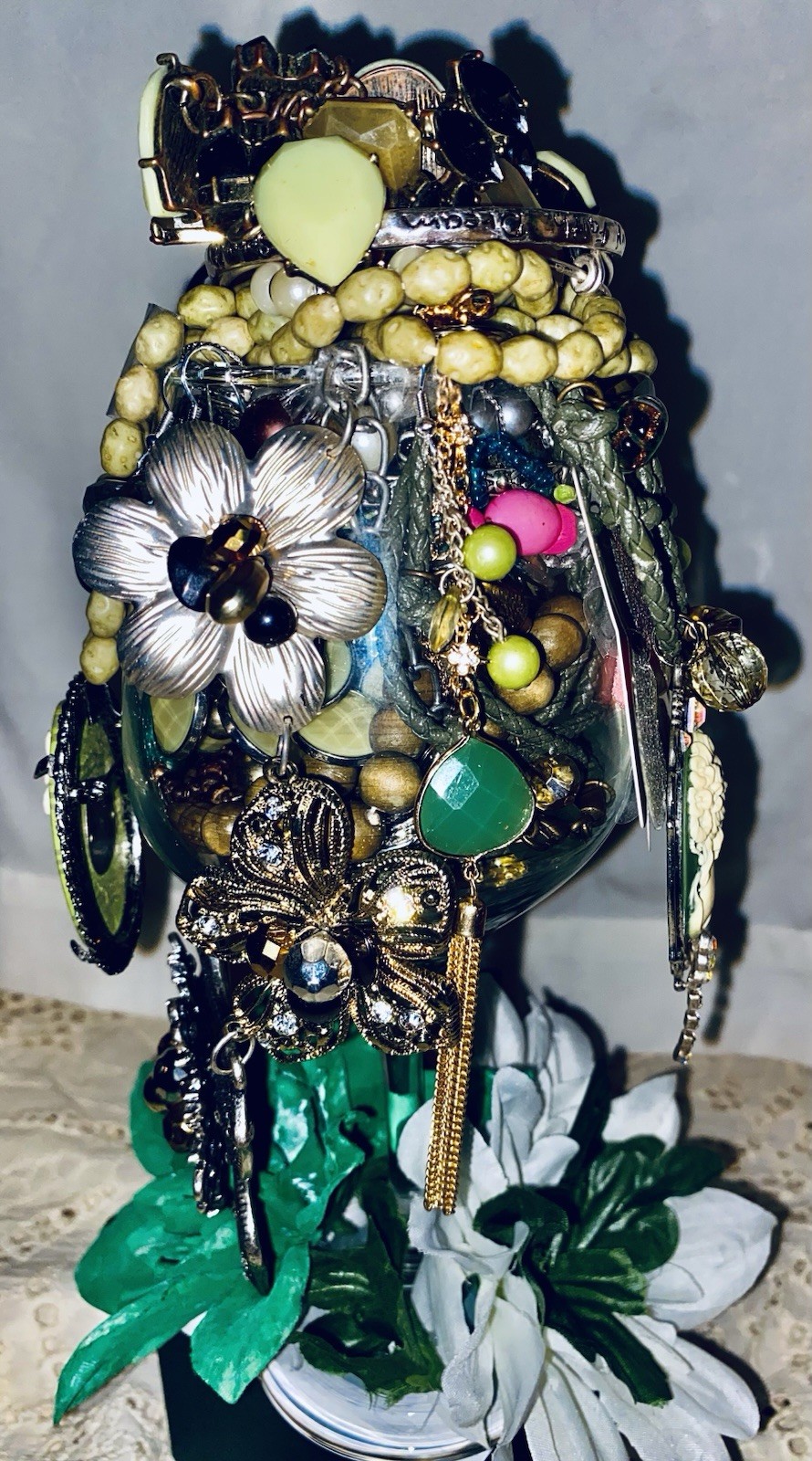 💚Enchanted Green Forest Whimsical Mystery Jewelry Jar – All Wearable pieces🌿💚