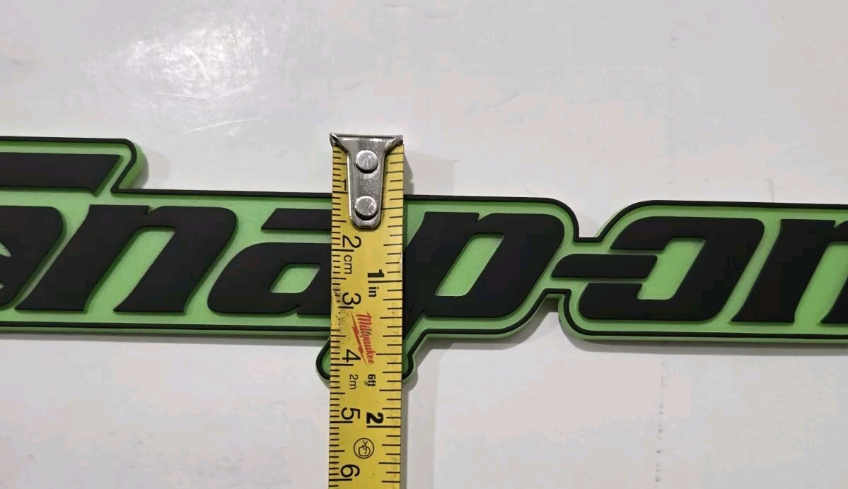 2PK SNAP ON TOOL BOX LOGO EMBLEM MATTE Green Plastic Badge Decal 8" + 2 Pry Bars