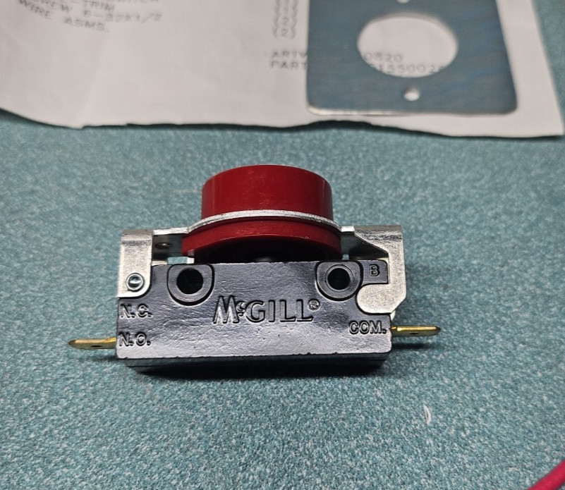 Cornelius 1010034 Switch Replacement Kit RED PUSHBUTTON, BRACKETS, WIRES, SCREWS