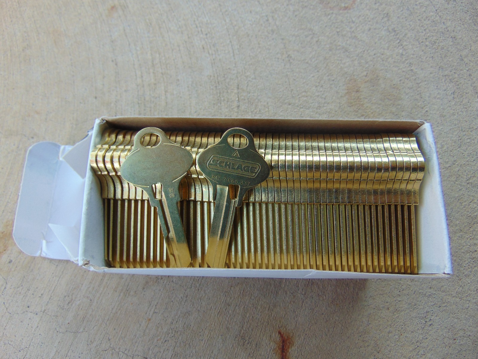 BOX OF 50 KEYS   EVEREST SCHLAGE S123  KEYS UNCUT    LOCKSMITH