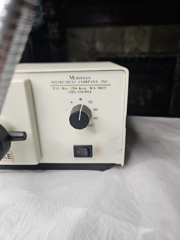 Fostec EKE 8300-12 Light Source With Dual Flexible Fiber Optic Attachment