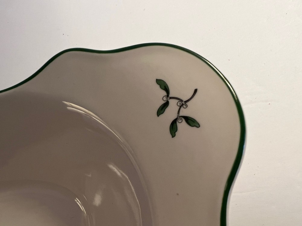 Spode Christmas Tree Bread Tray 15 1/2”.