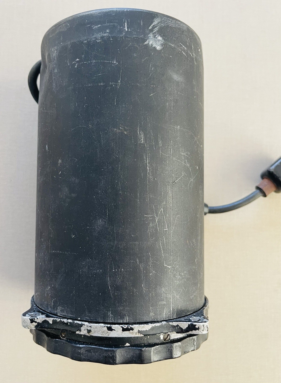 WW II German Aircraft Instrument - Artificial Horizon Wendehorizont Fl 22411-1