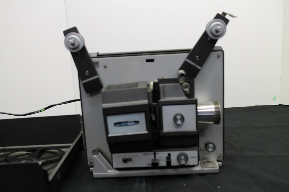 Bell & Howell Compatible Autoload 8mm Super 8 Projector 466A