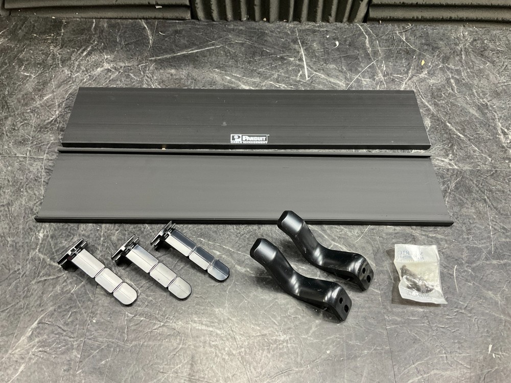 Panduit Horizontal Cable Management System WMPH3 ✅ ❤️️ ✅ ❤️️ OPEN BOX