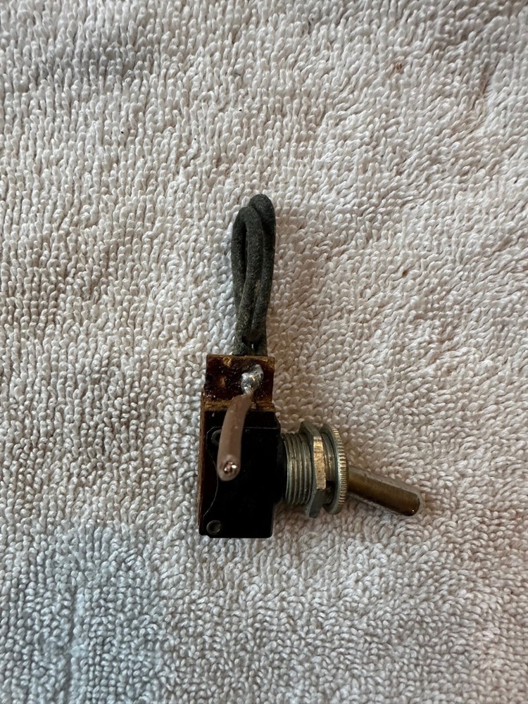 ONE Hickok 534 B Power Switch