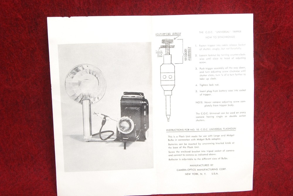C.O.C. UNIVERSAL FLASH GUN WITH BULBS