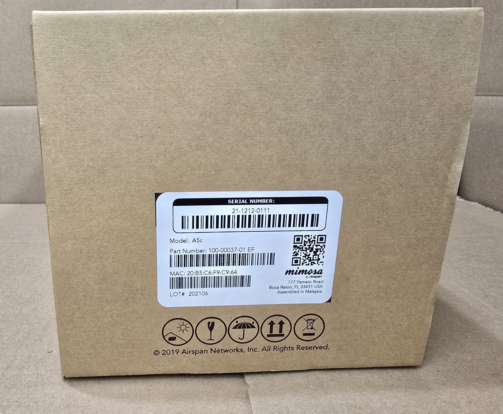 New Mimosa A5C Access Point MU-MIMO 4x4 Gigabit AP IP67 5.15 - 6.2 GHz 500+ Mbps