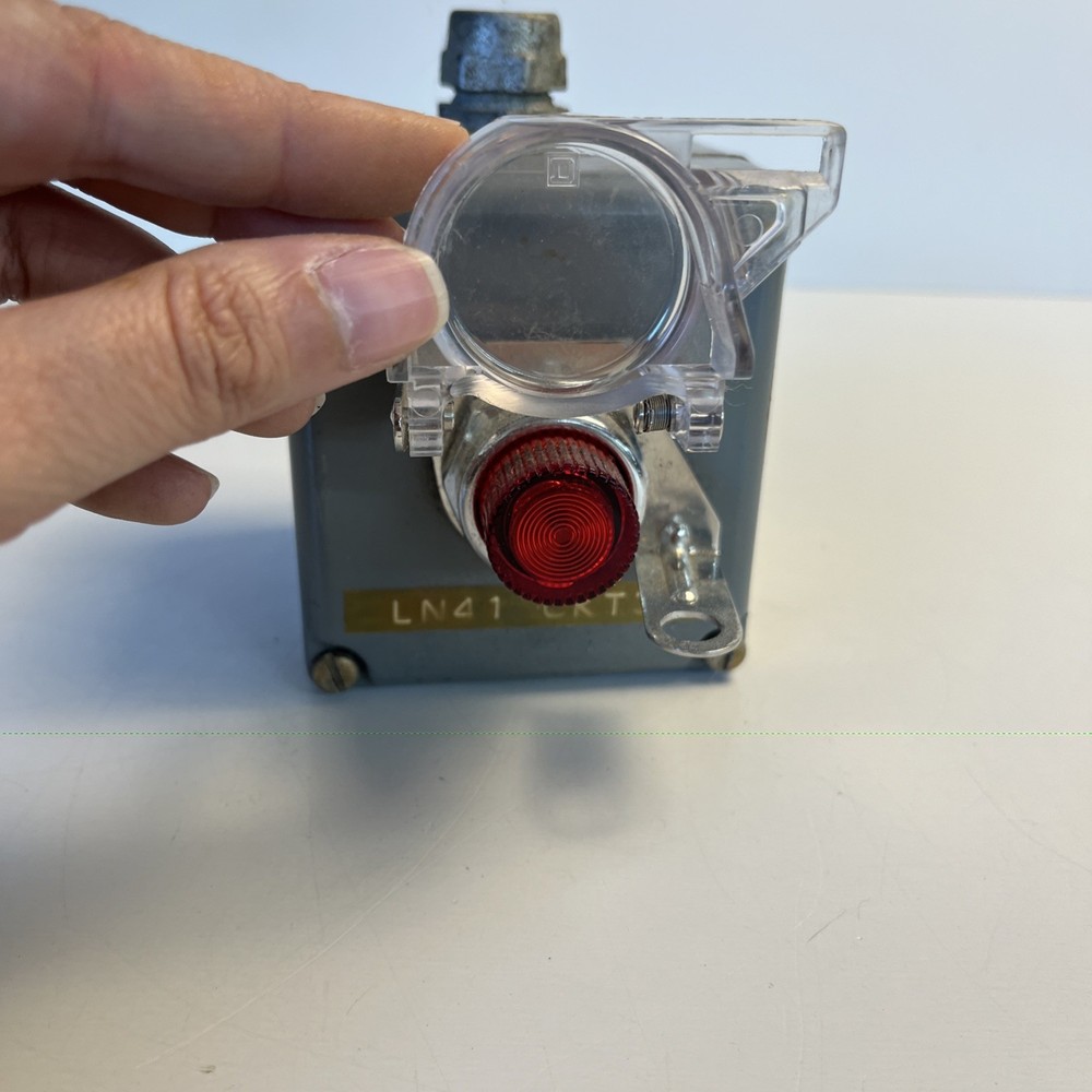 Explosion Proof Indicator Light Box Red Lens Industrial Hazard Location