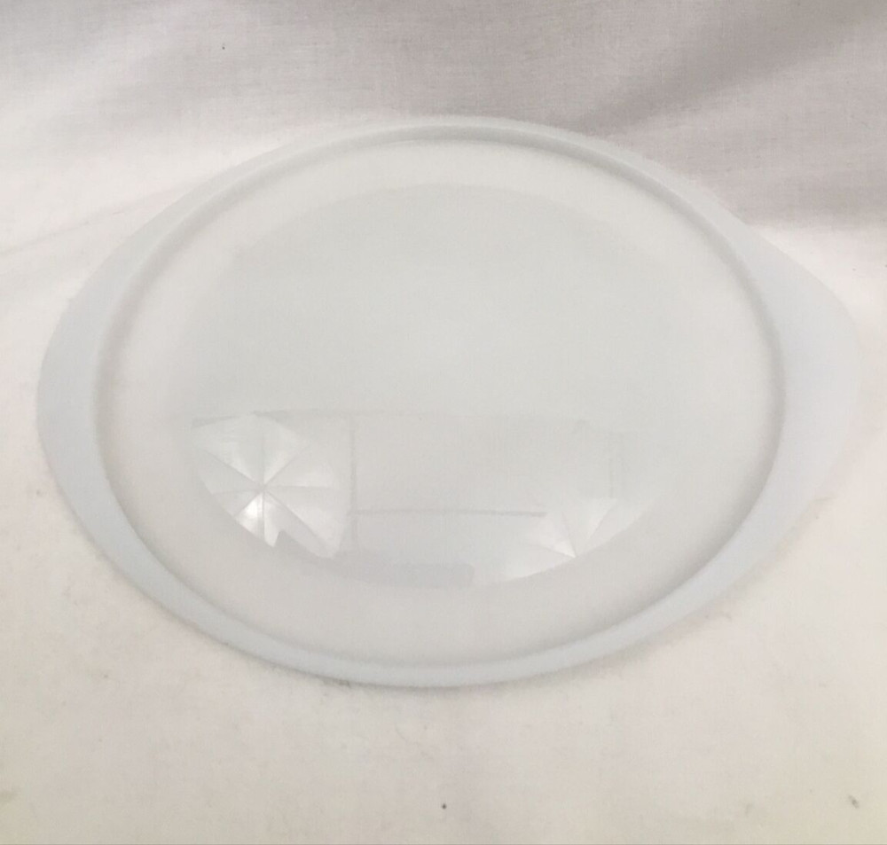 Tupperware Oval Lid 4949A-1