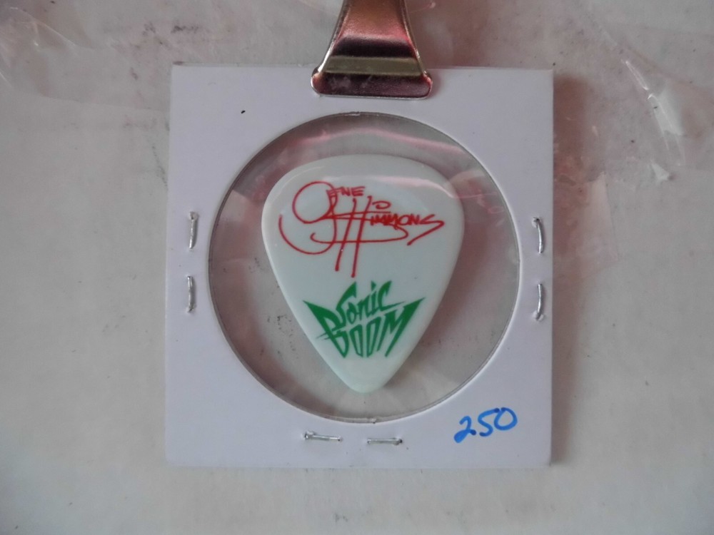KISS "GENE SIMMONS" HUNGRY 2010 GUITAR PICK~READ DESCRIPTION #10~14