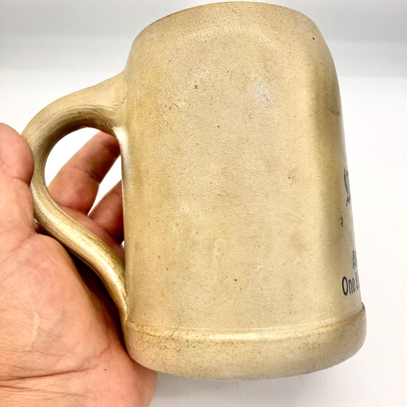 Würzburger Hofbräu Arnold's Hofbrau Beer Stein Mug Stoneware Beige Blue 0.5L