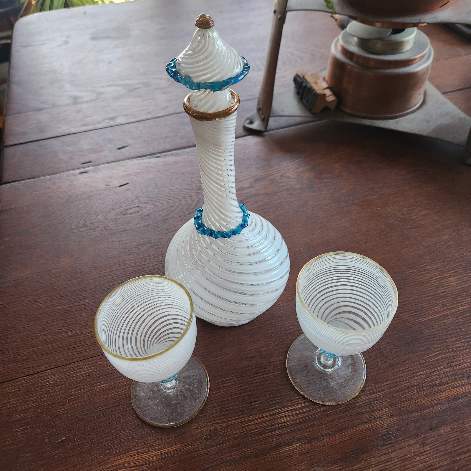 Italian Salviati Vetro a Fili Swirl Blue Rigaree Genie Bottle Decanter 2 Goblets