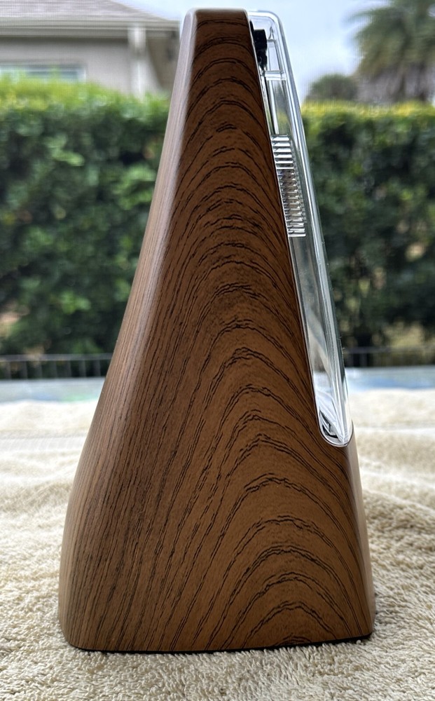 FLEOR LIGHT TEAK METRONOME MODEL X000121KIT