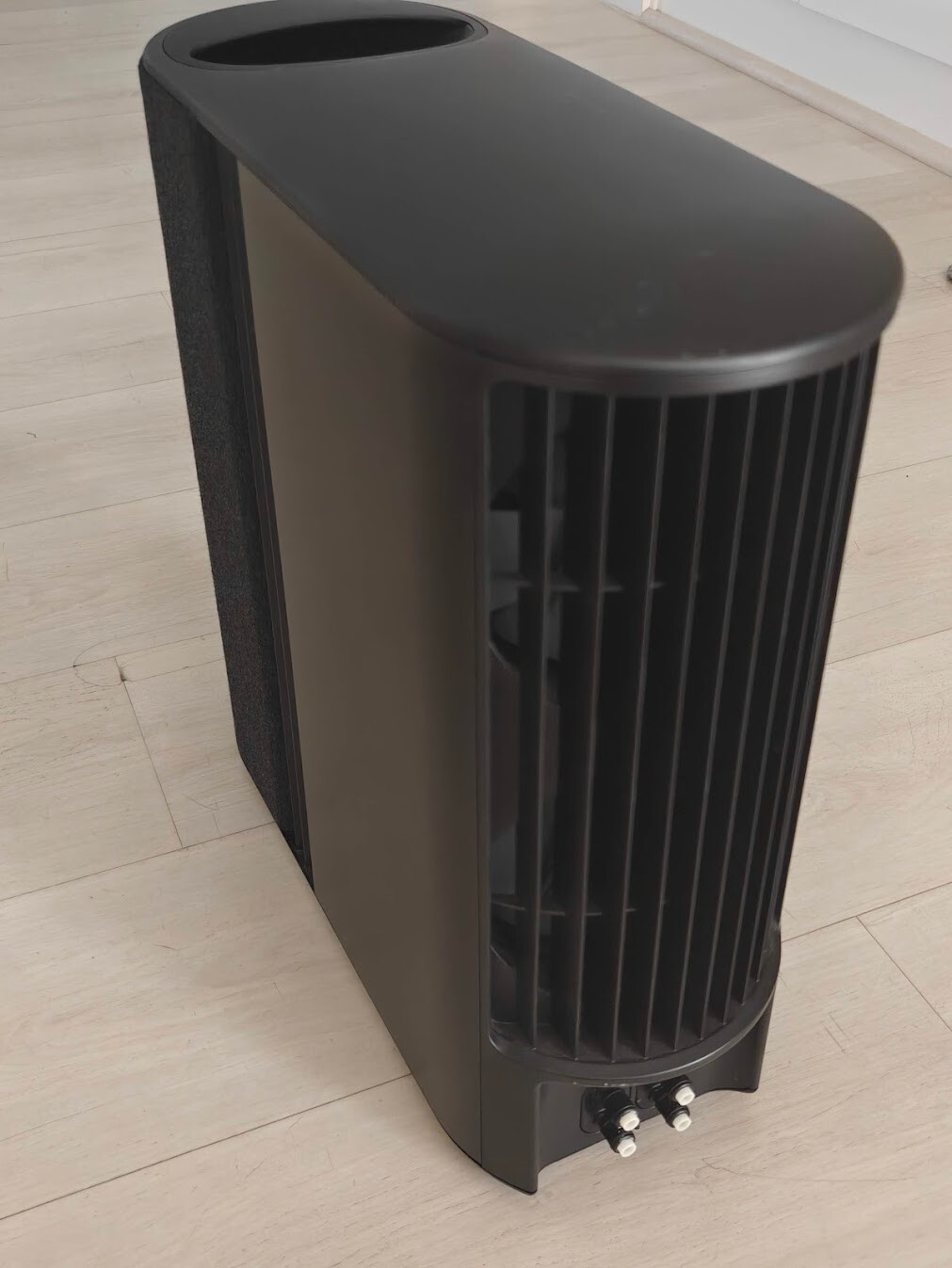 Updated Eight 8 Sleep Pod 4 - 10504 Hub. Tested, with canister, power cable