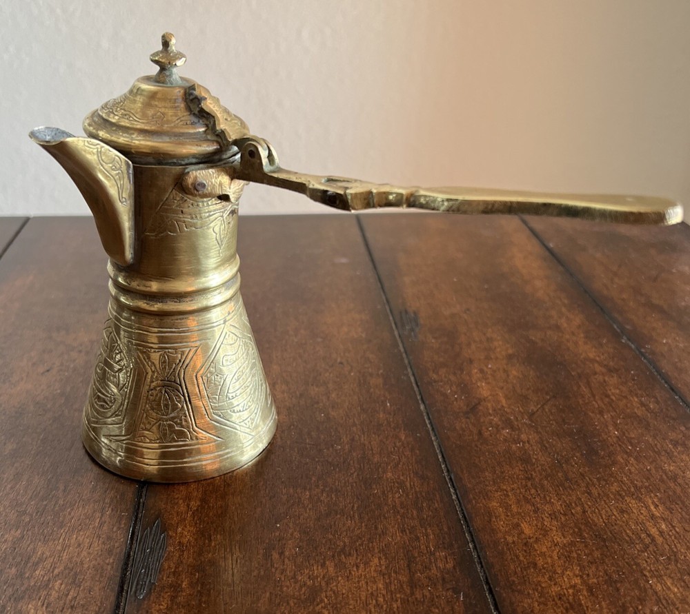 VTG Middle Eastern Coffee Pot Maker With Folding Long Handle 6” Tall